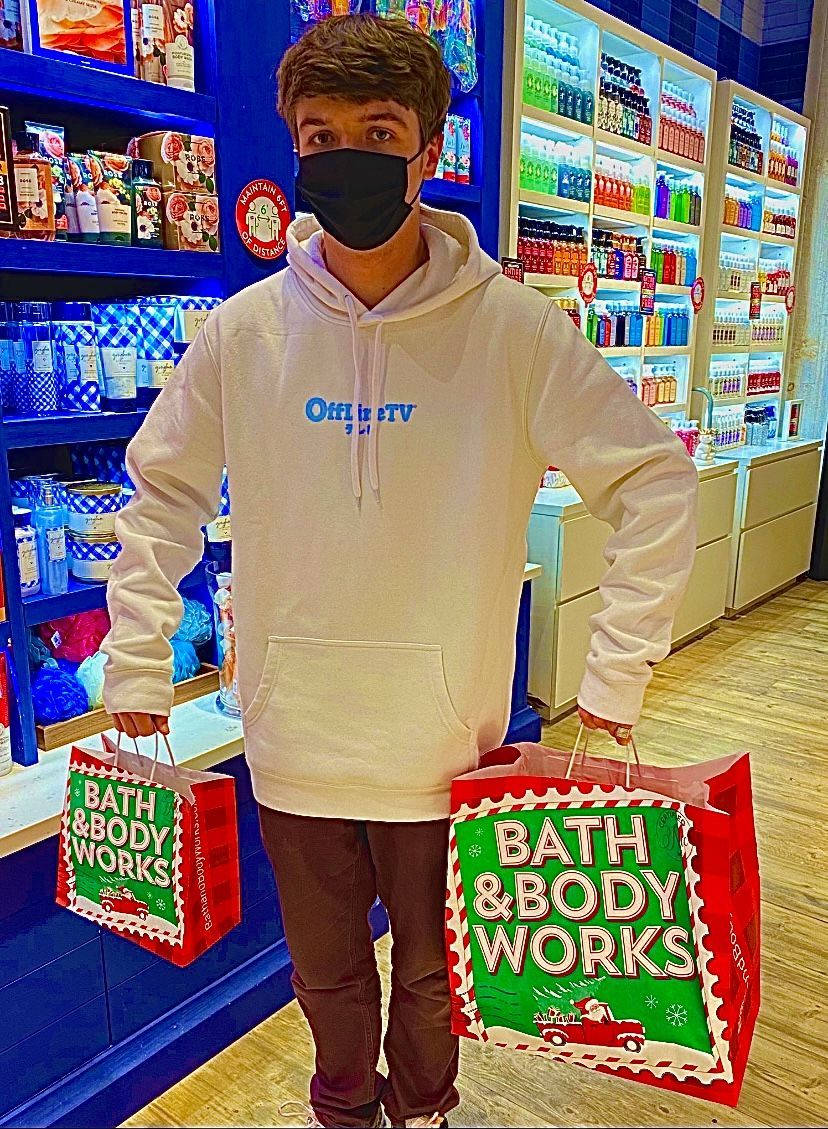 Karl Jacobs Bath & Body Works Bags Wallpaper