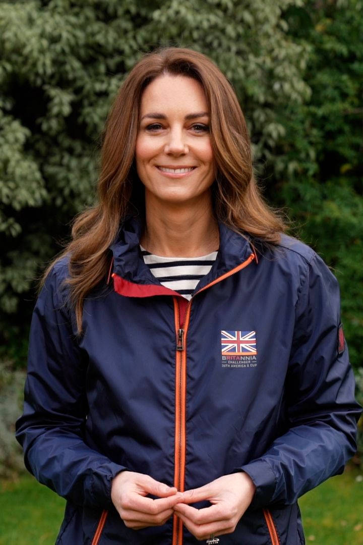 Kate Middleton Embraces Chic Nautical Fashion Wallpaper