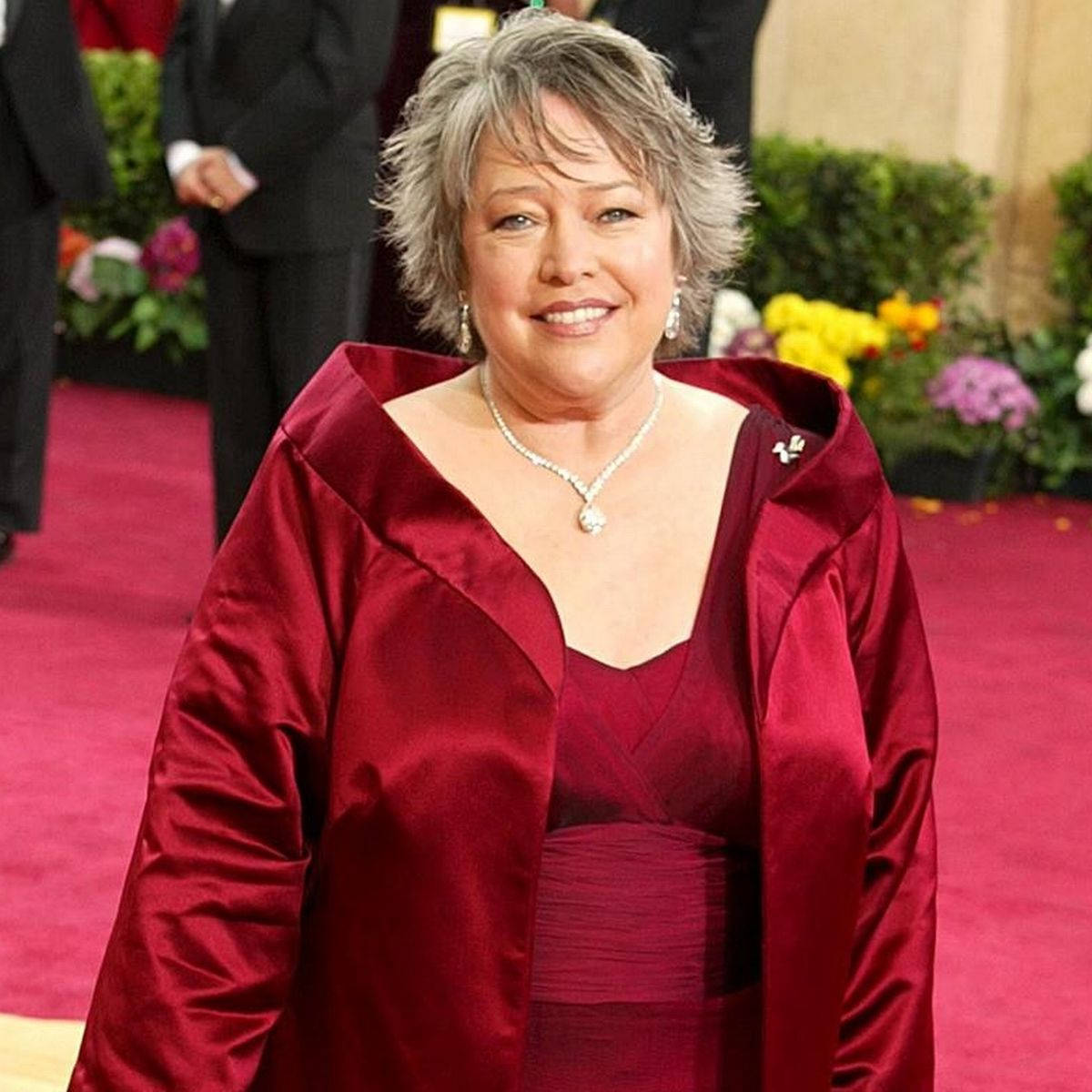 Kathy Bates Red Carpet Wallpaper