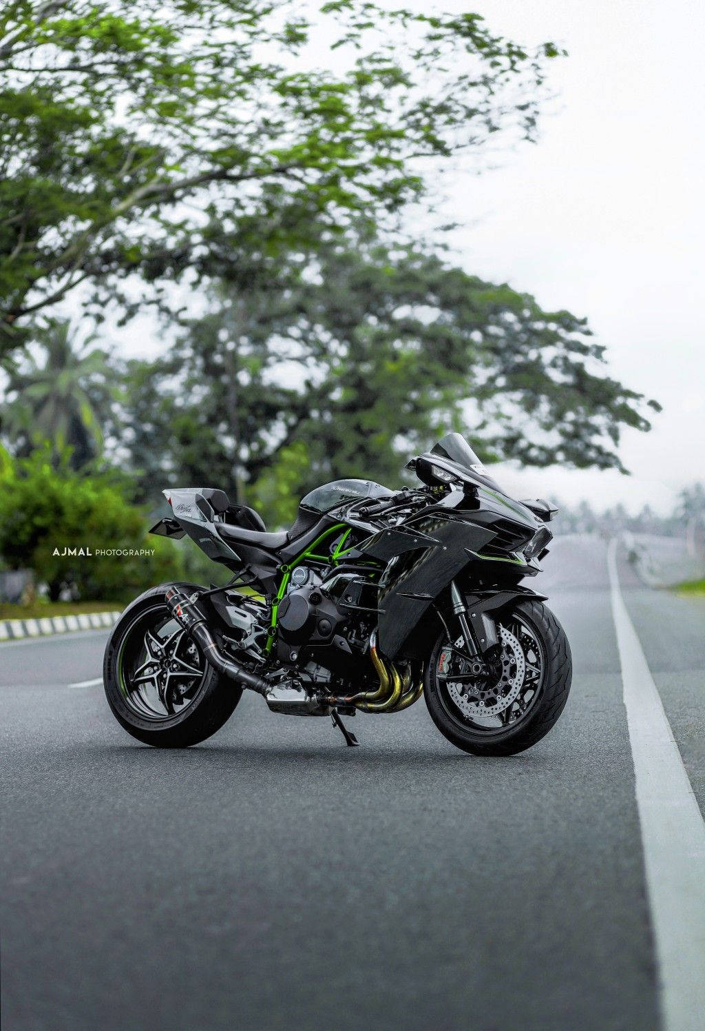 Kawasaki H2r Against The Road Wallpaper