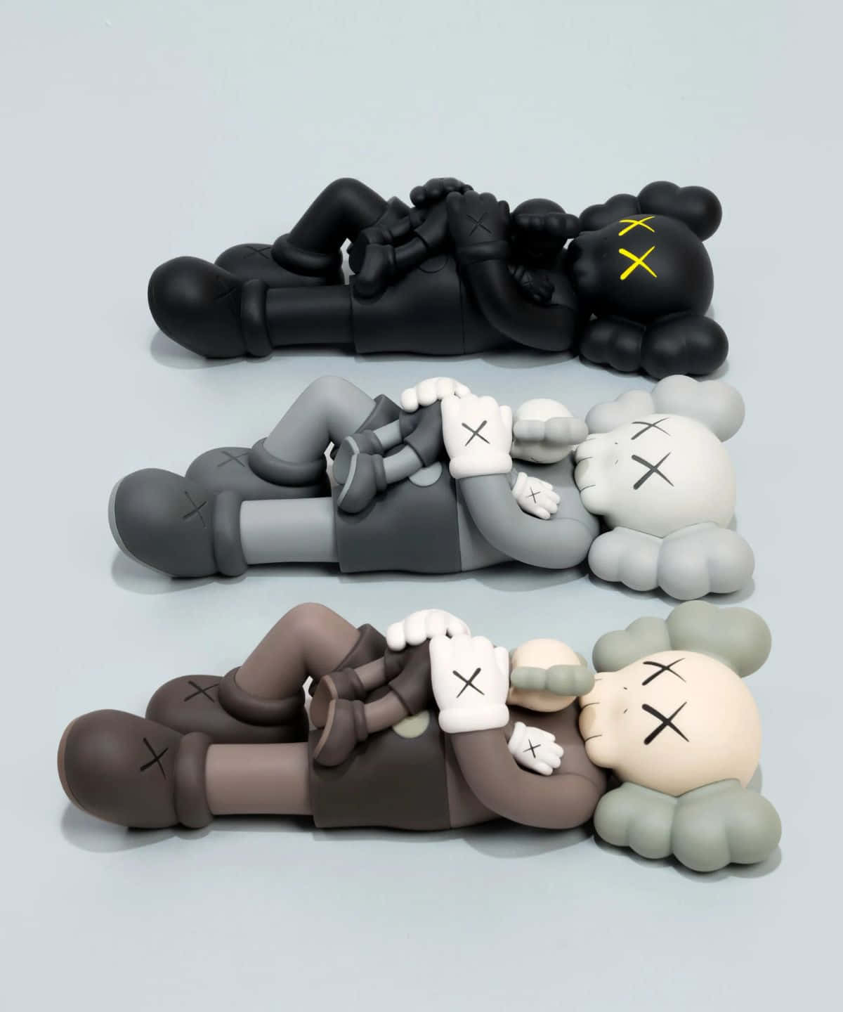 Kaws Figures In Dynamic Display Wallpaper