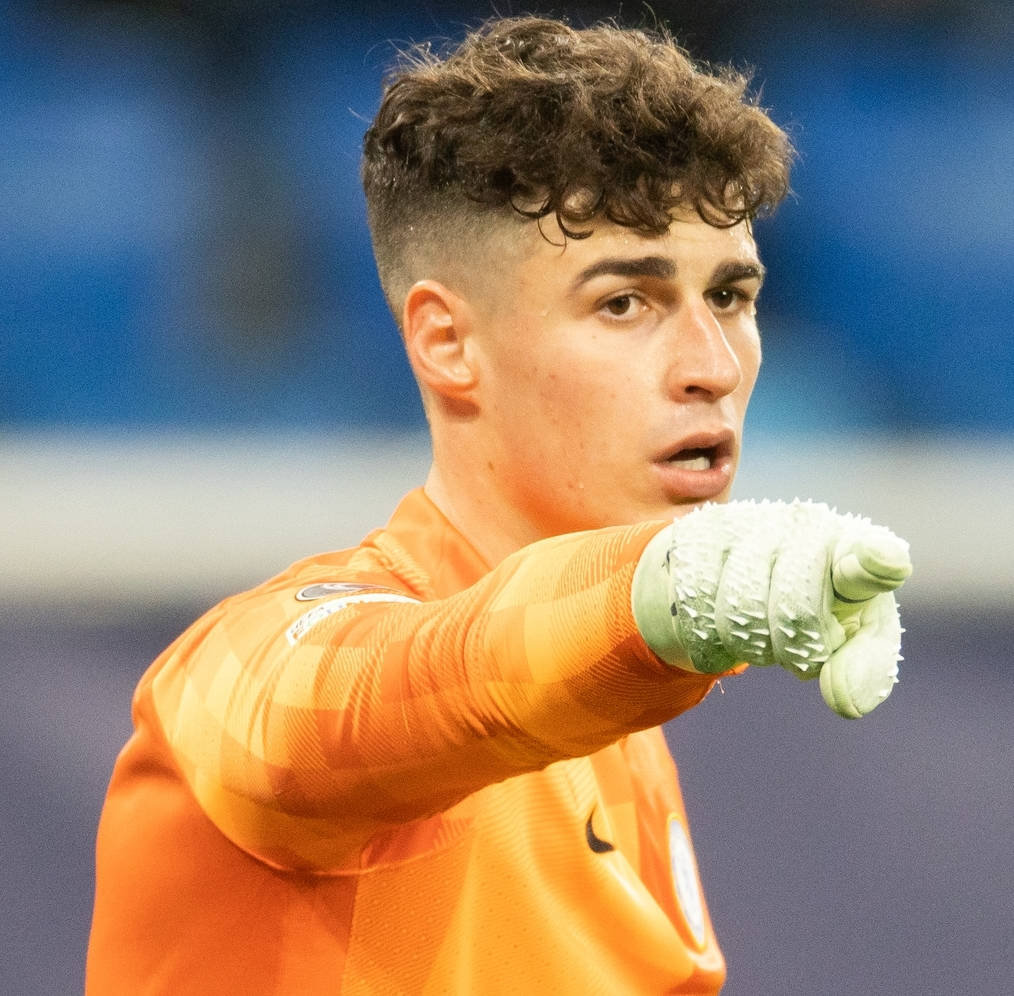 Kepa Arrizabalaga Pointing Portrait Wallpaper