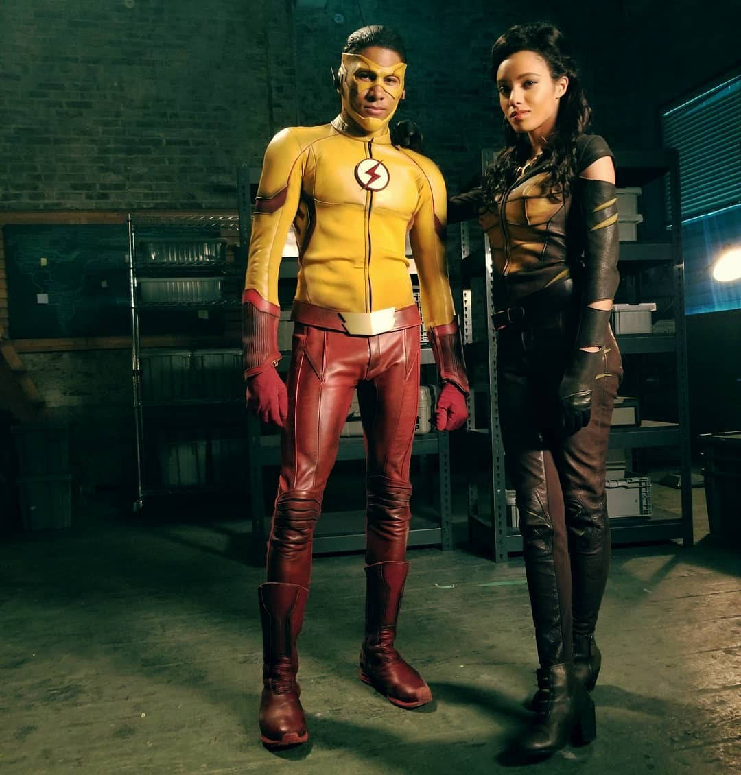 Kid Flash And Vixen Wallpaper