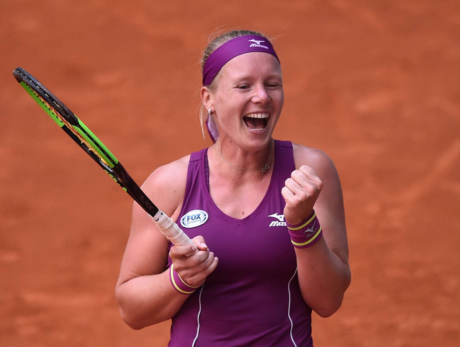 Kiki Bertens Gleeful Smile Wallpaper