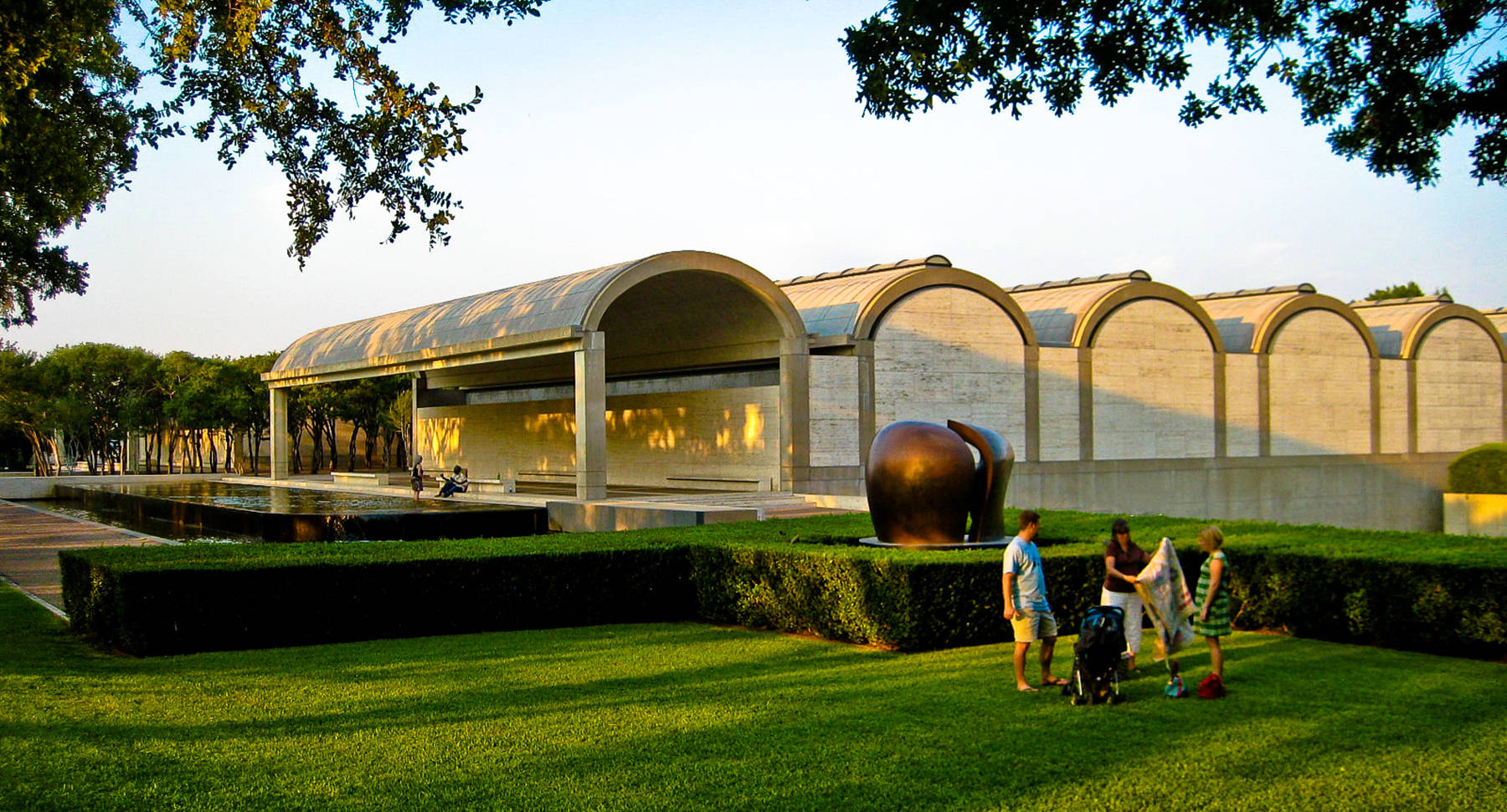 Kimbell Art Museum In Fort Worth Wallpaper