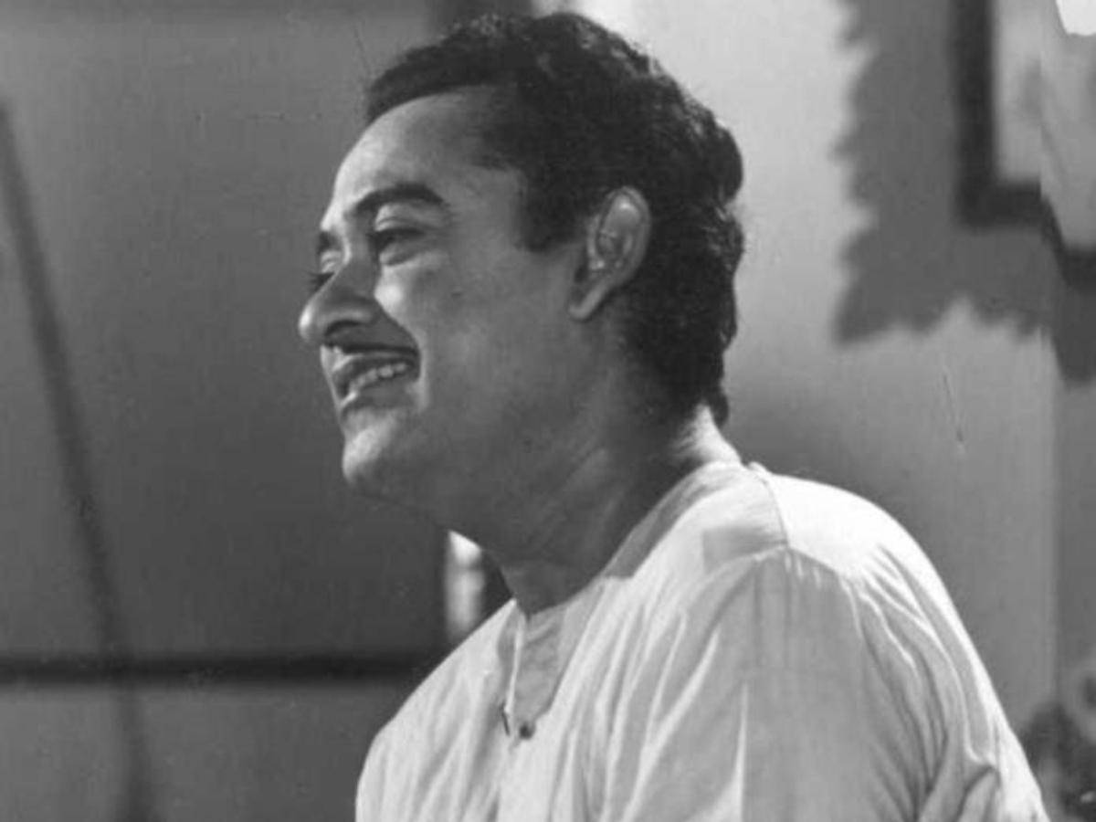 Kishore Kumar Side Angle Shot Wallpaper