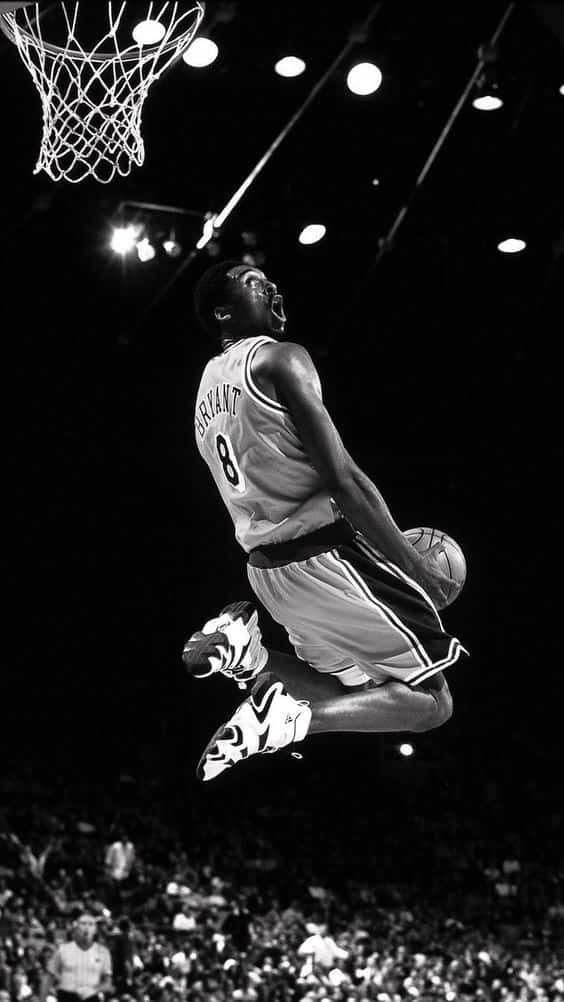 Kobe Dunking Black And White Wallpaper