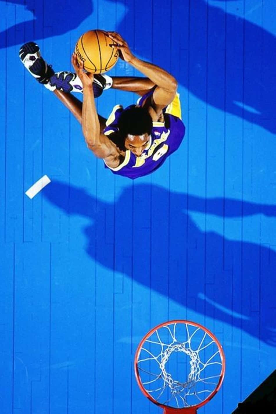 Kobe Dunking Blue Aesthetic Wallpaper