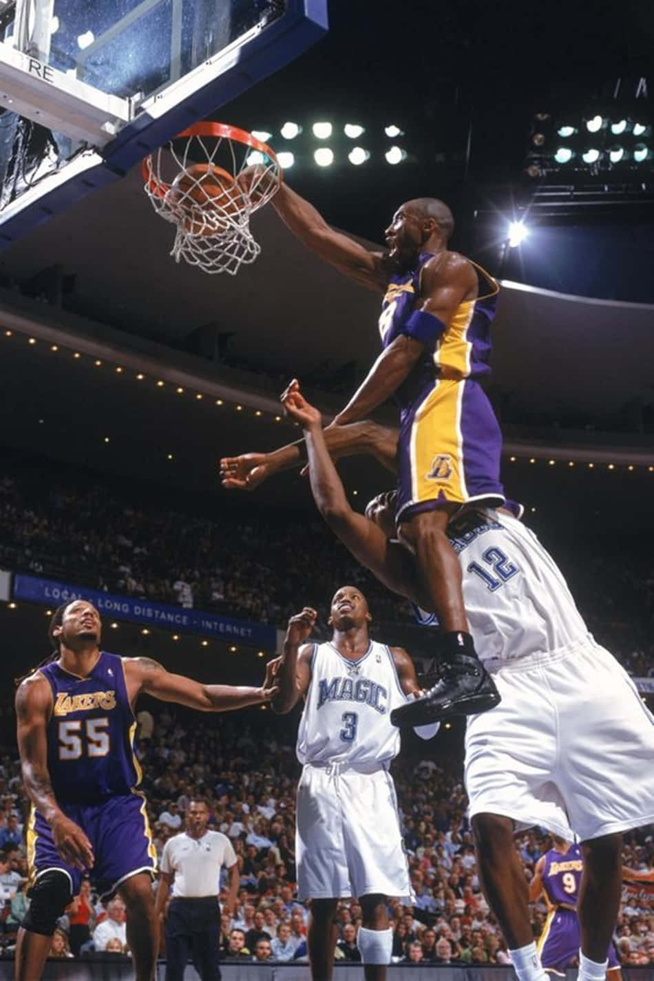 Kobe Dunking Bryant Block Wallpaper