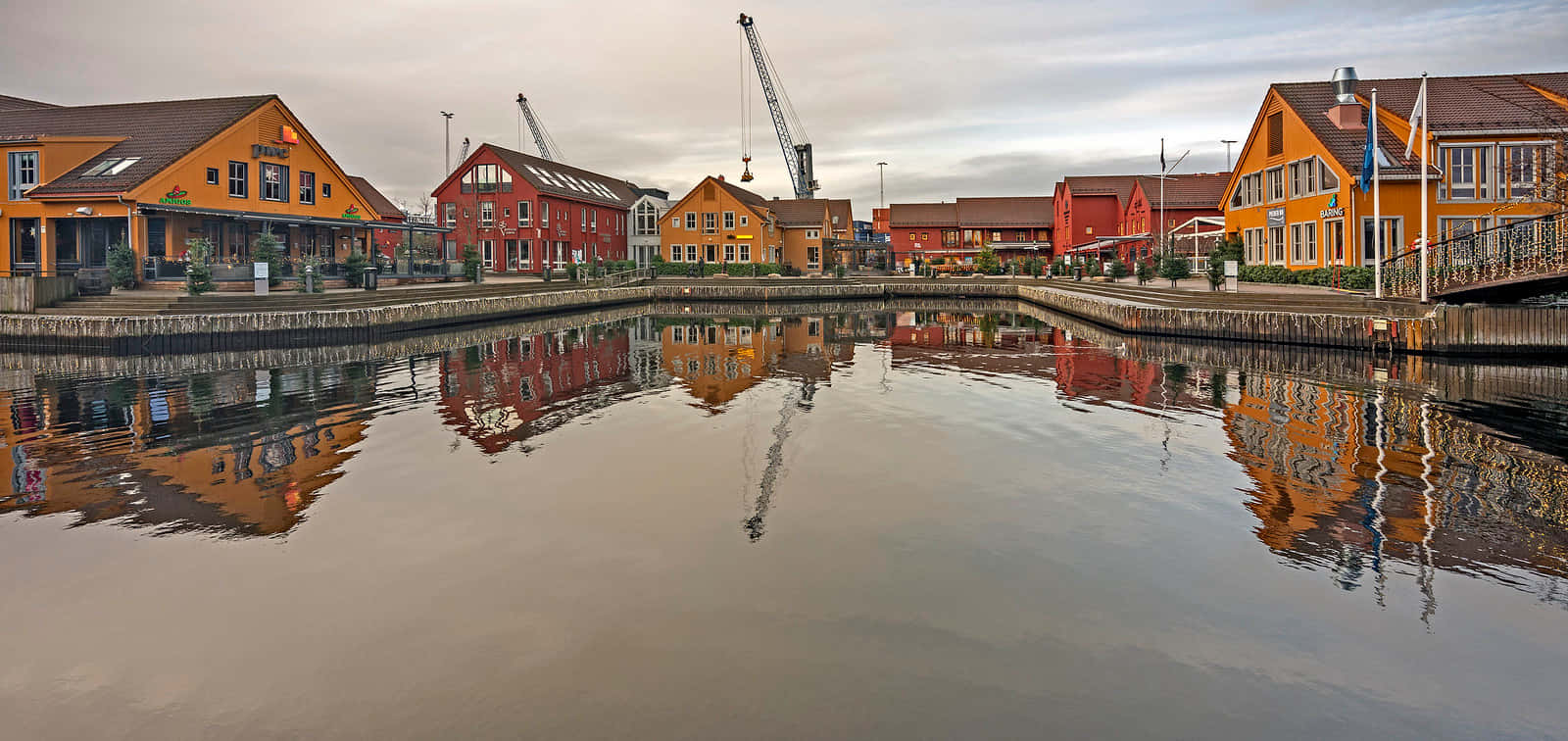 Kristiansand Waterfront Reflections Wallpaper