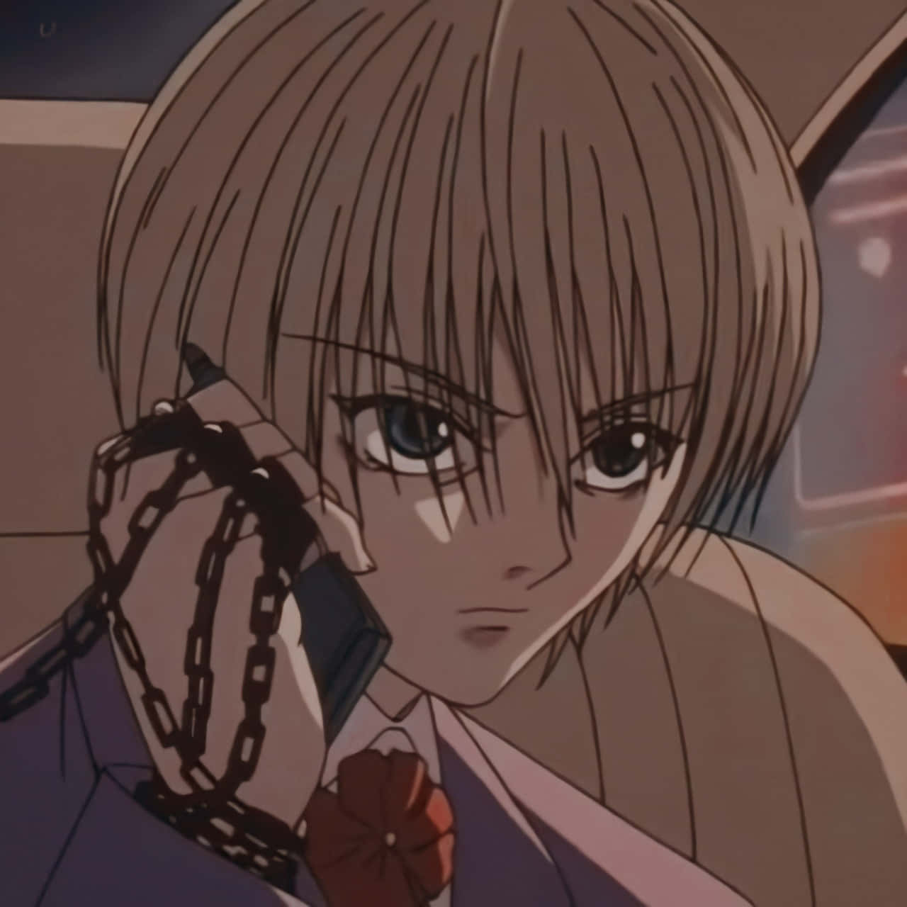 Kurapika With Phone Hxh Pfp Wallpaper