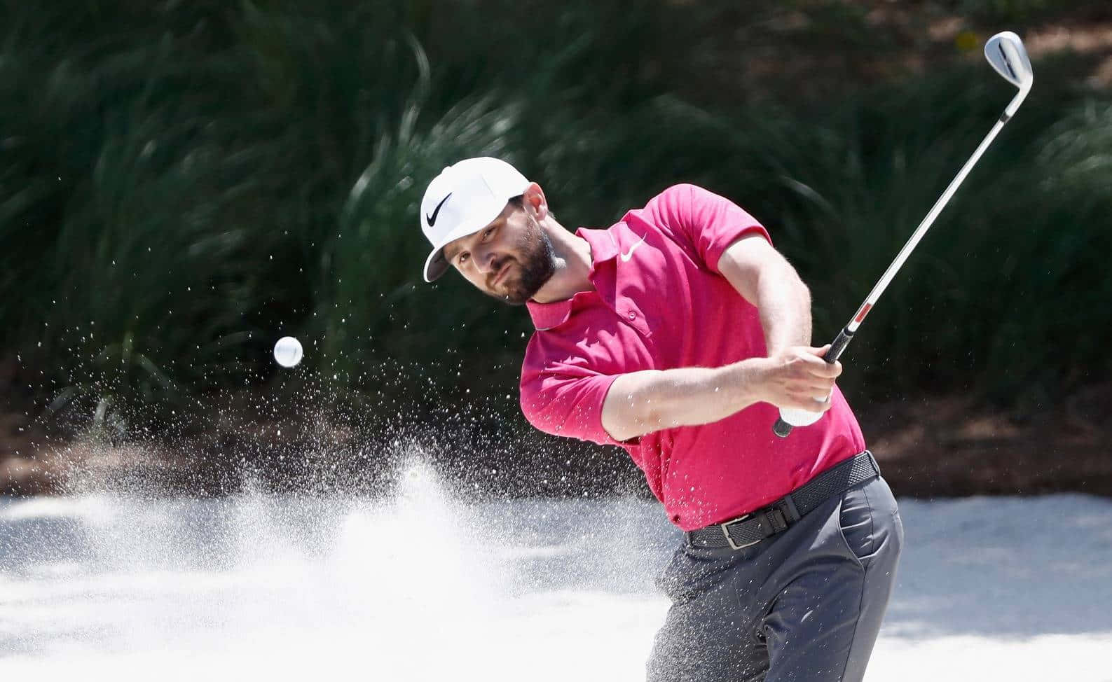 Kyle Stanley Skillfully Navigating A Sand Bunker Wallpaper