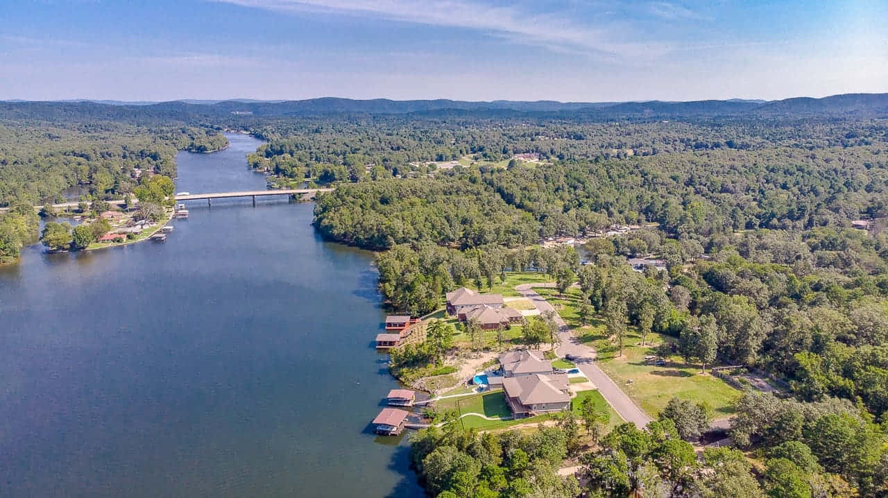 Lake Hamilton Aerial View Wallpaper