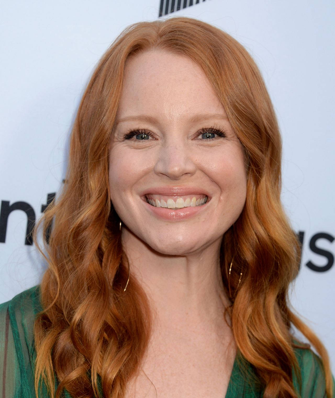 Lauren Ambrose Red Carpet Event Wallpaper