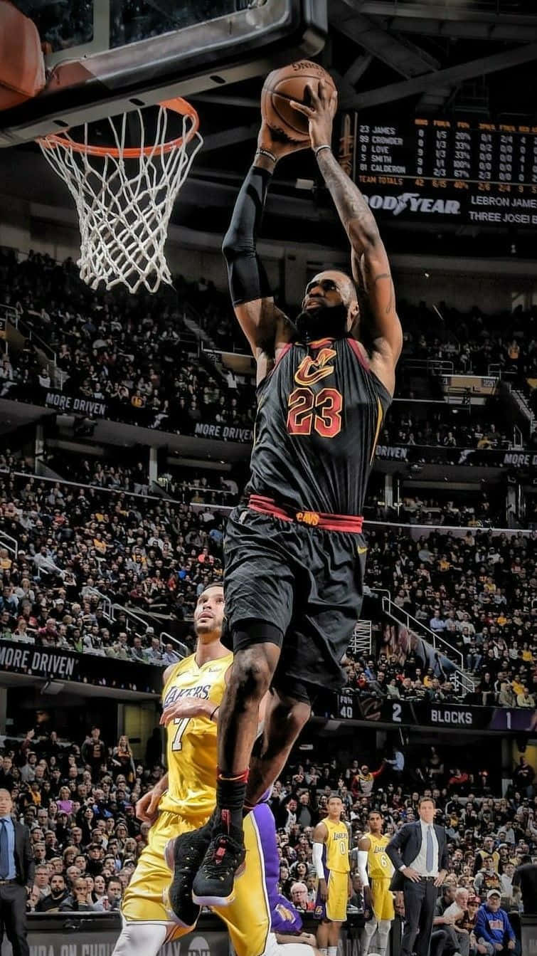 Le Bron_ James_ Soaring_ Dunk Wallpaper