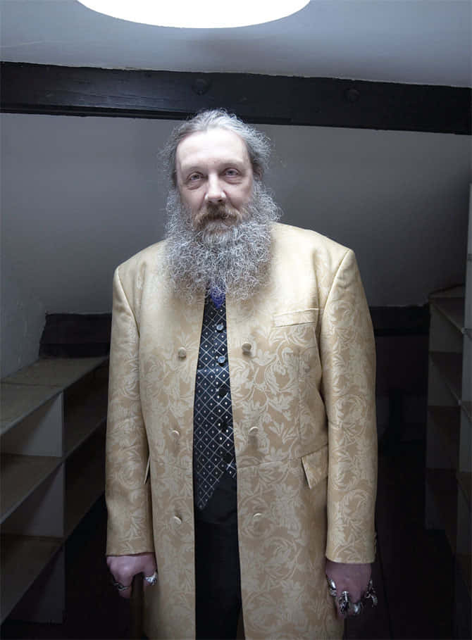 Legendary British Comic Book Writer, Alan Moore Wallpaper