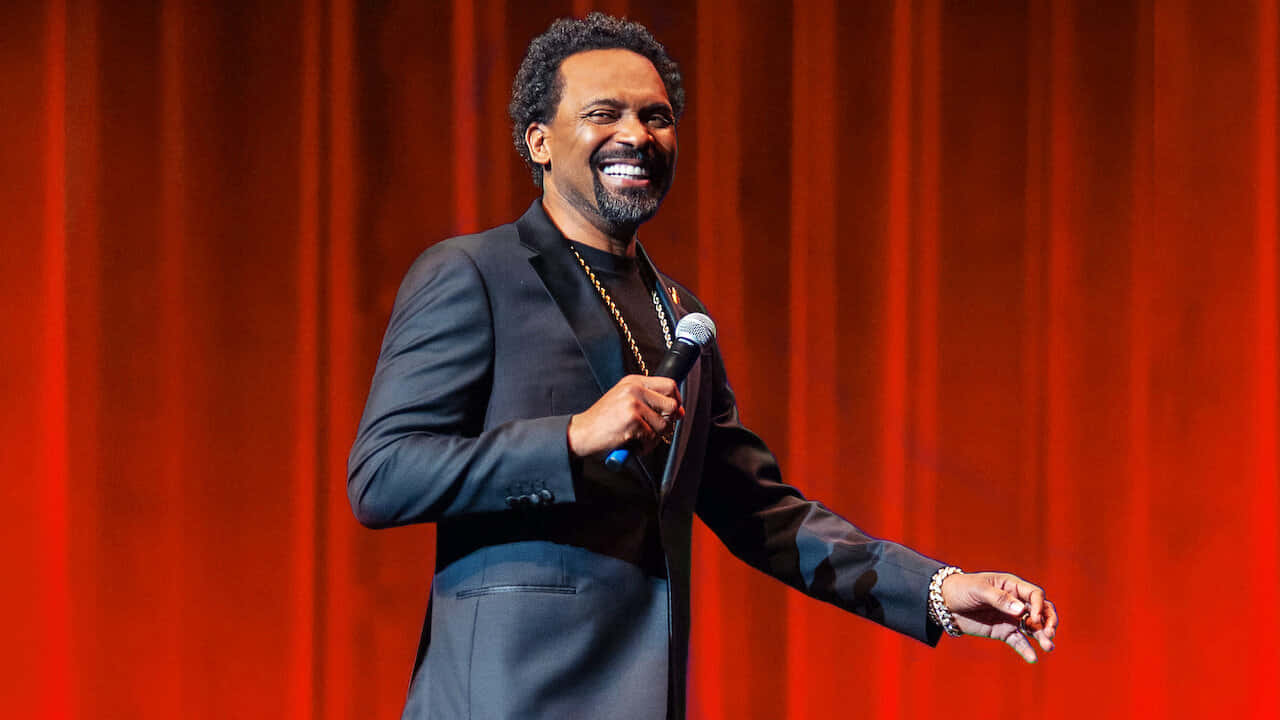 Legendary Comedian Mike Epps In His Glory Wallpaper