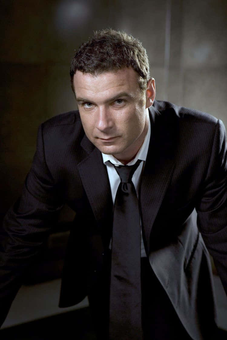 Liev Schreiber Wallpaper