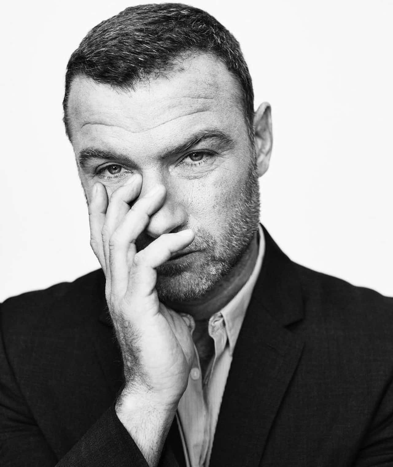 Liev Schreiber Wallpaper