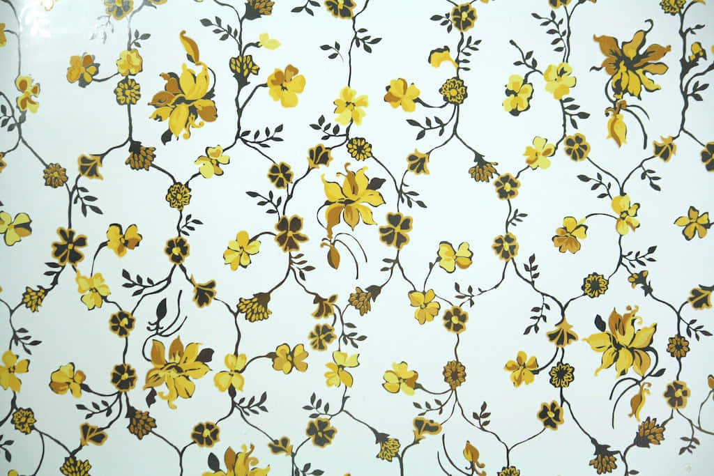 Life Isn't Always Sweet, But Vintage Bee Can Help Wallpaper