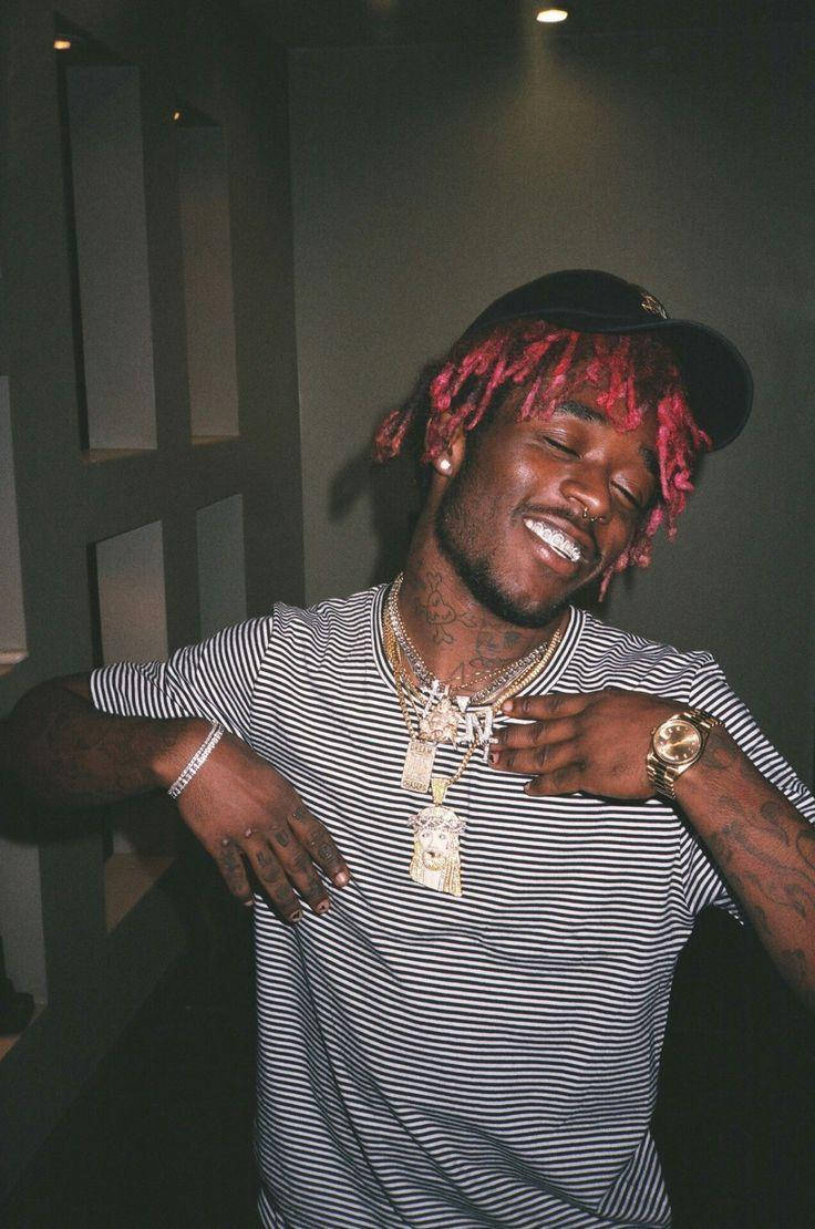 Lil Uzi Vert With Eyes Closed Wallpaper