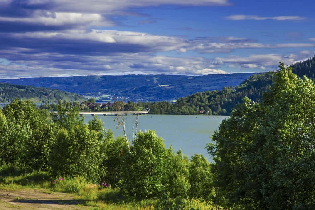 Lillehammer Lake Mjosa Scenic View Wallpaper