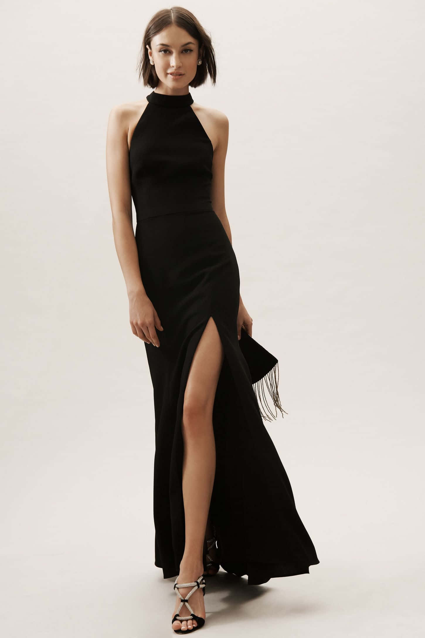 Look Ready To Shine In This Stylish Black Tie Dress Wallpaper