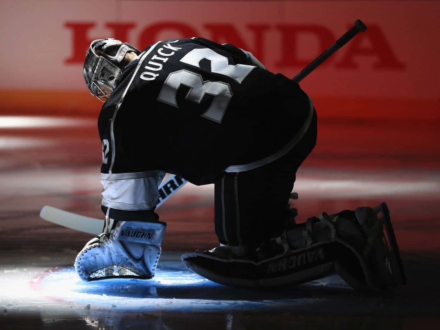 Los Angeles Kings Goaltender Jonathan Quick Wallpaper