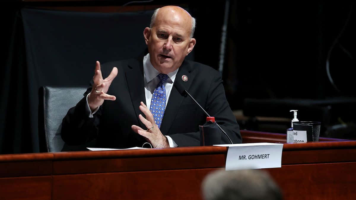 Louie Gohmert Asking Questions At Hearing Wallpaper