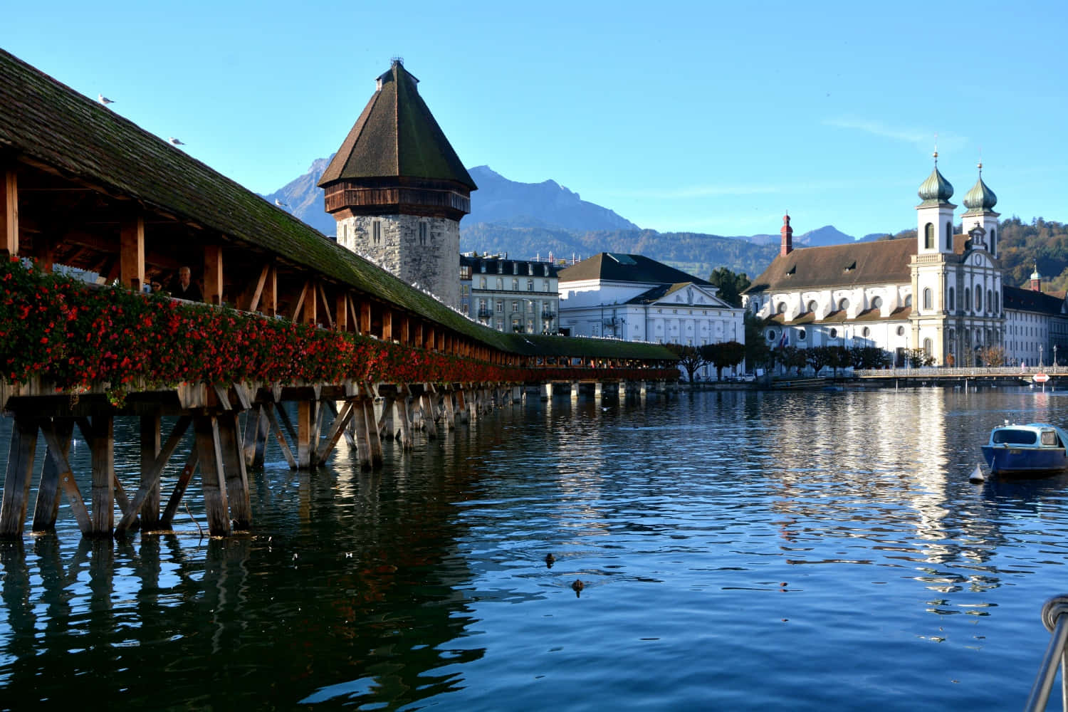 Lucerne Kapellbruckeand Jesuit Church Wallpaper