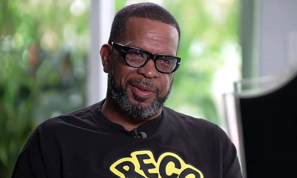 Luther Campbell Smiling Interview Wallpaper