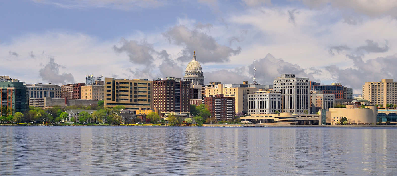 Madison Wisconsin Capitol Skyline Wallpaper