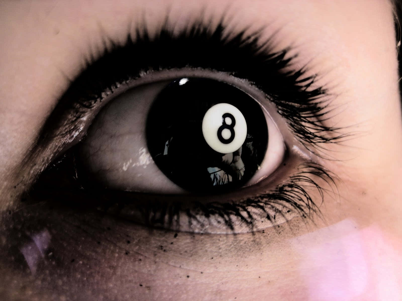 Magic Eight Ball Eye Wallpaper