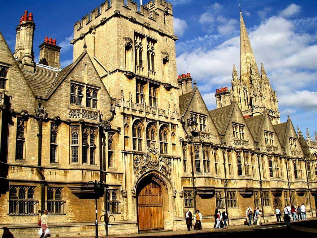 Majestic Skyline View Of The City Of Oxford, United Kingdom Wallpaper