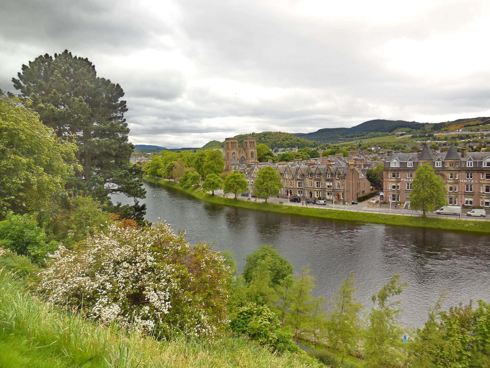 Majestic Sunset Over Inverness, United Kingdom Wallpaper