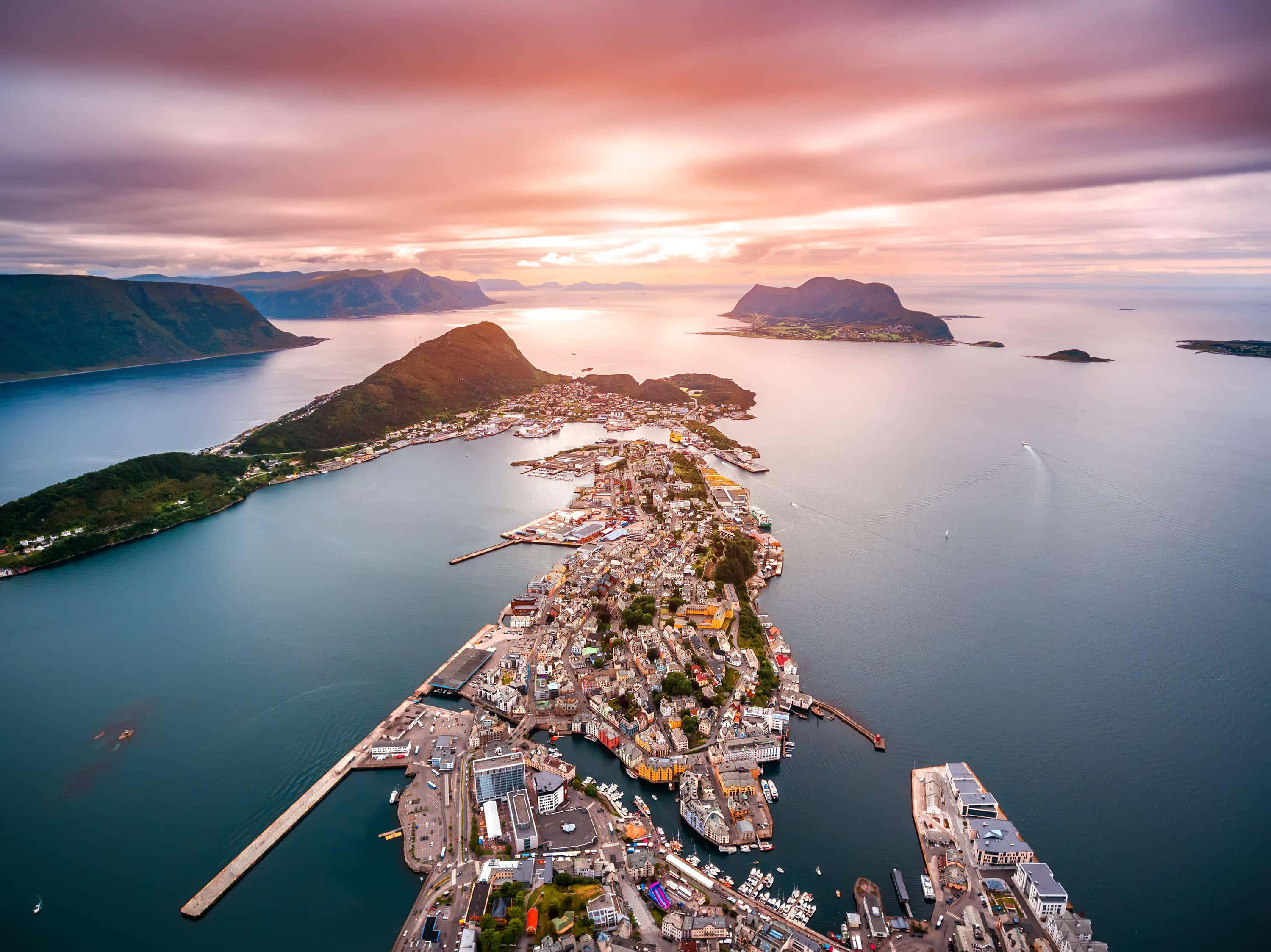 Majestic View Of Ålesund At Dusk Wallpaper