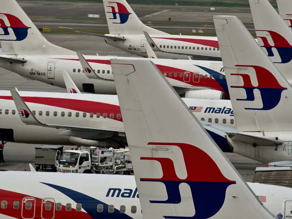 Malaysia Airlines Fleeton Tarmac Wallpaper