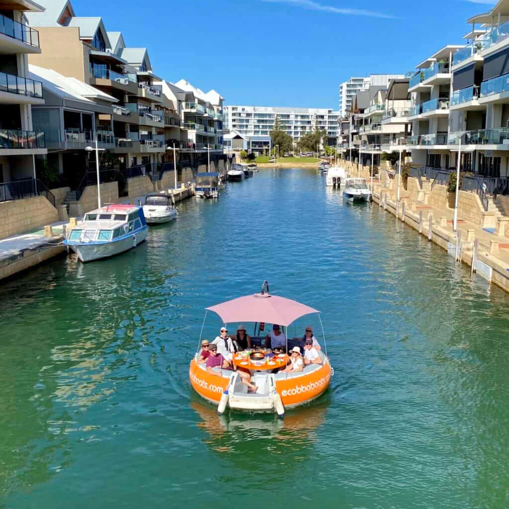 Mandurah Canal Cruise Experience Wallpaper