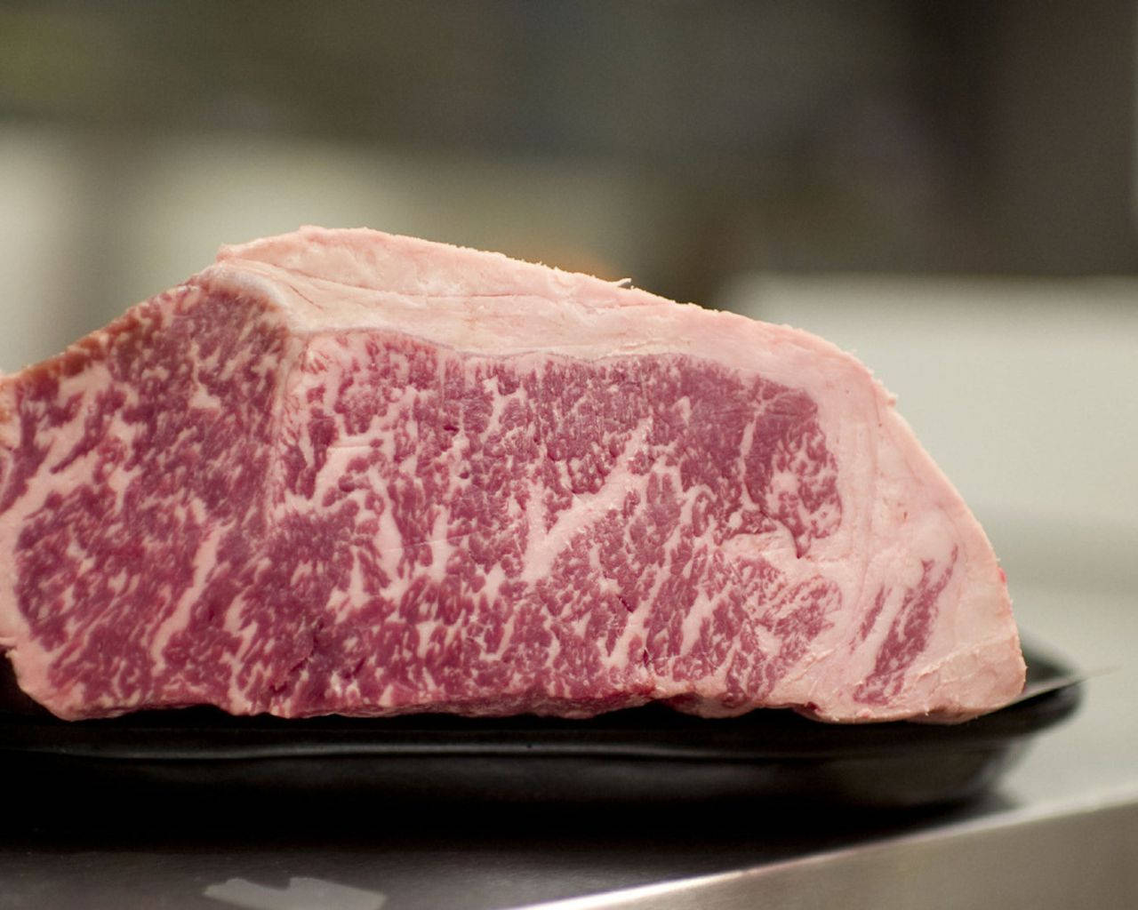 Marbled Kobe Beef On Black Plate Wallpaper