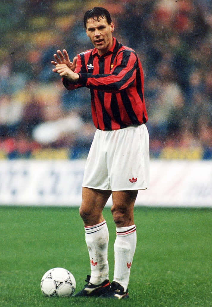 Marco Van Basten Hand Signals Wallpaper