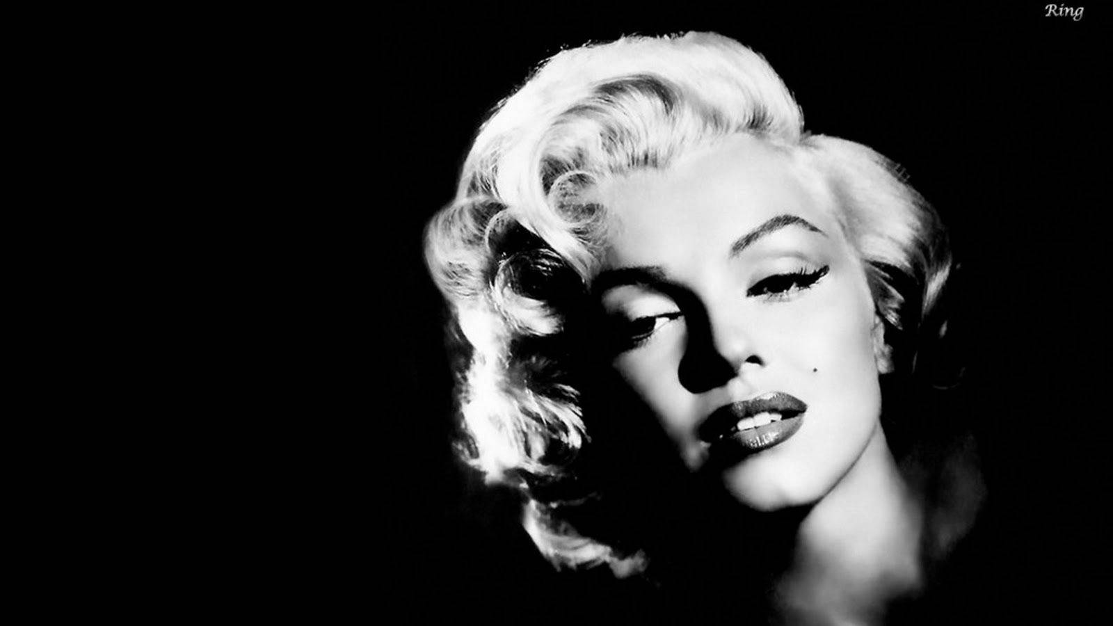 Marilyn Monroe Widescreen Wallpaper