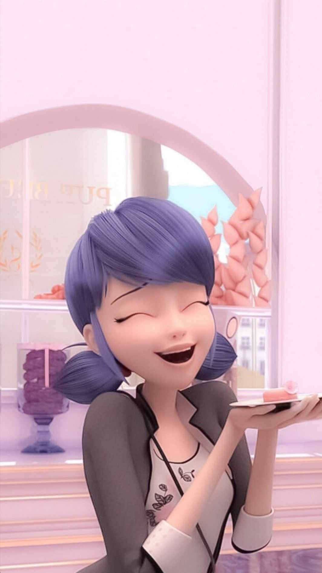 Marinette Dupain Cheng Delightful Moment Wallpaper