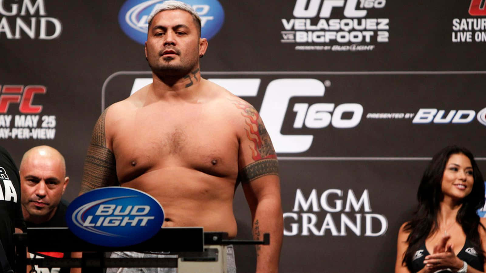 Mark Hunt Official Weigh-in Wallpaper