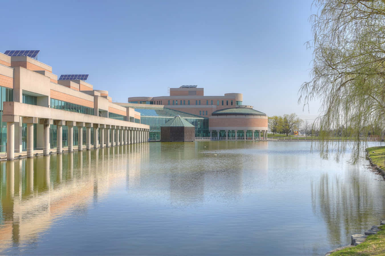 Markham Civic Centre Reflection Wallpaper