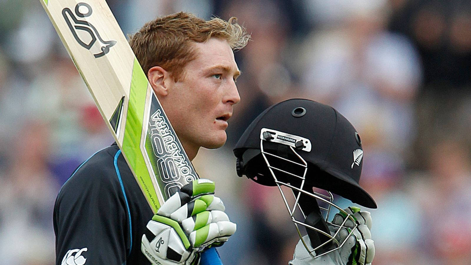 Martin Guptill Cricket Bat Wallpaper