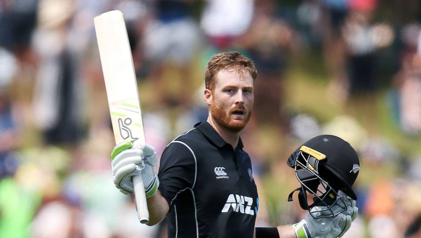 Martin Guptill Helmet And Bat Wallpaper