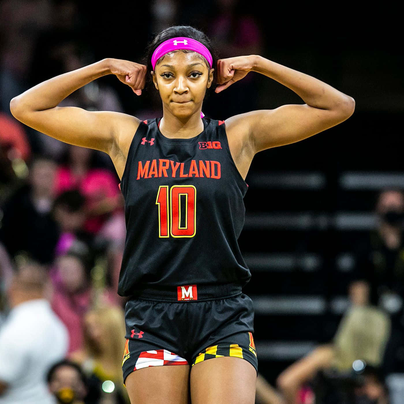 Maryland Basketball Player Confidence Pose Wallpaper