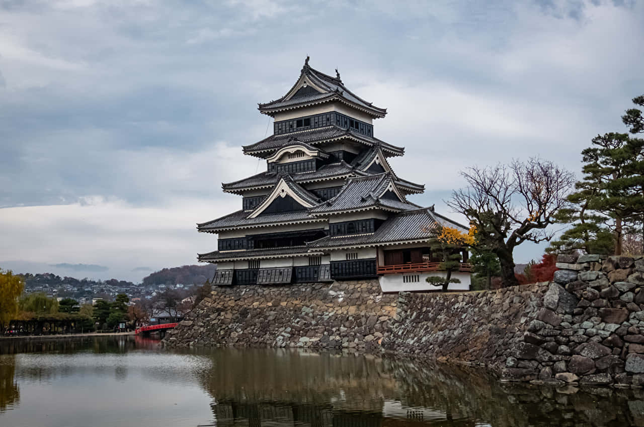 Matsumoto Castle Japan Wallpaper