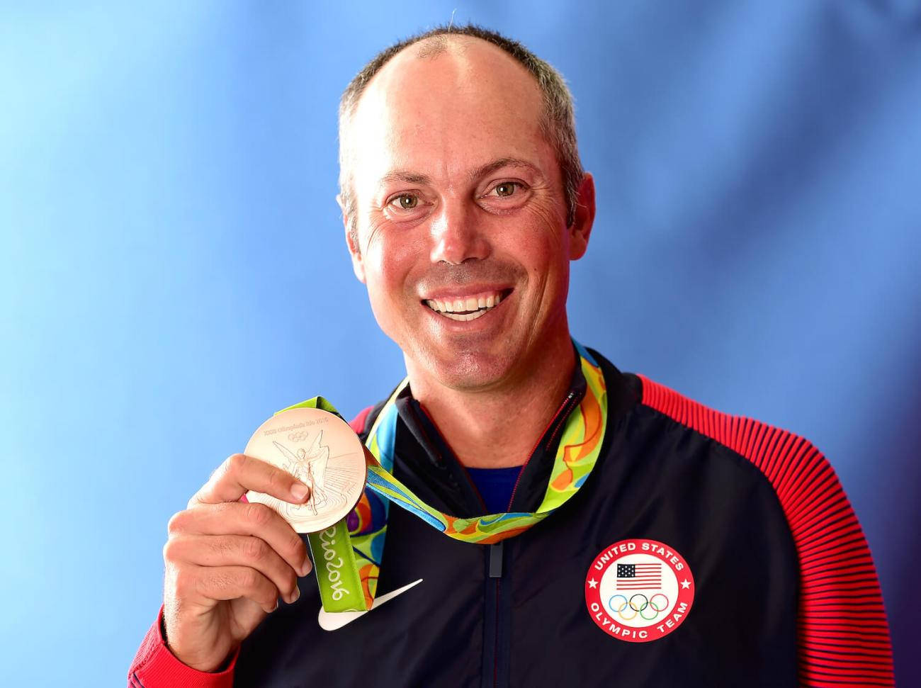 Matt Kuchar Holding Gold Medal Wallpaper