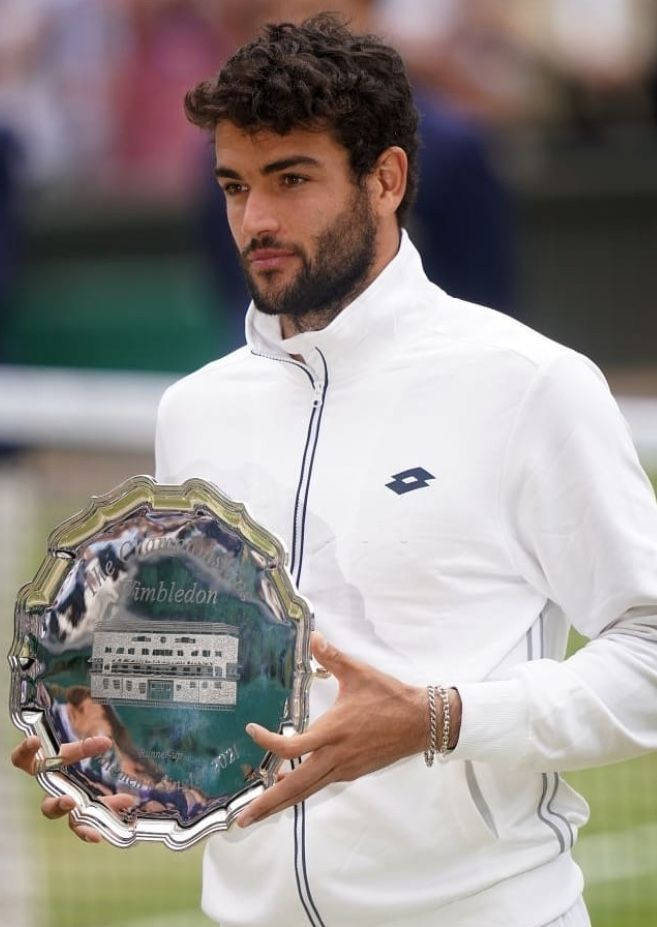 Matteo Berrettini With Wimbledon Trophy Wallpaper